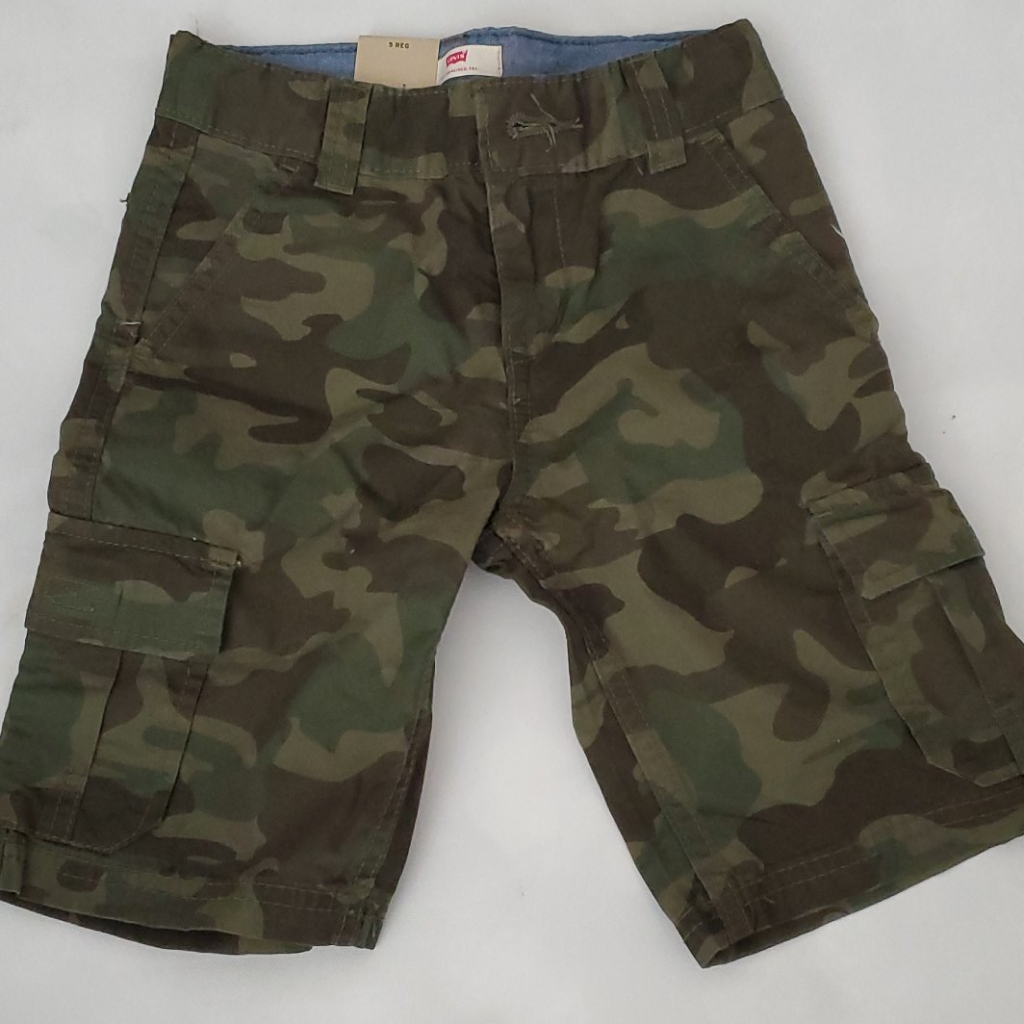 Levis Cargo